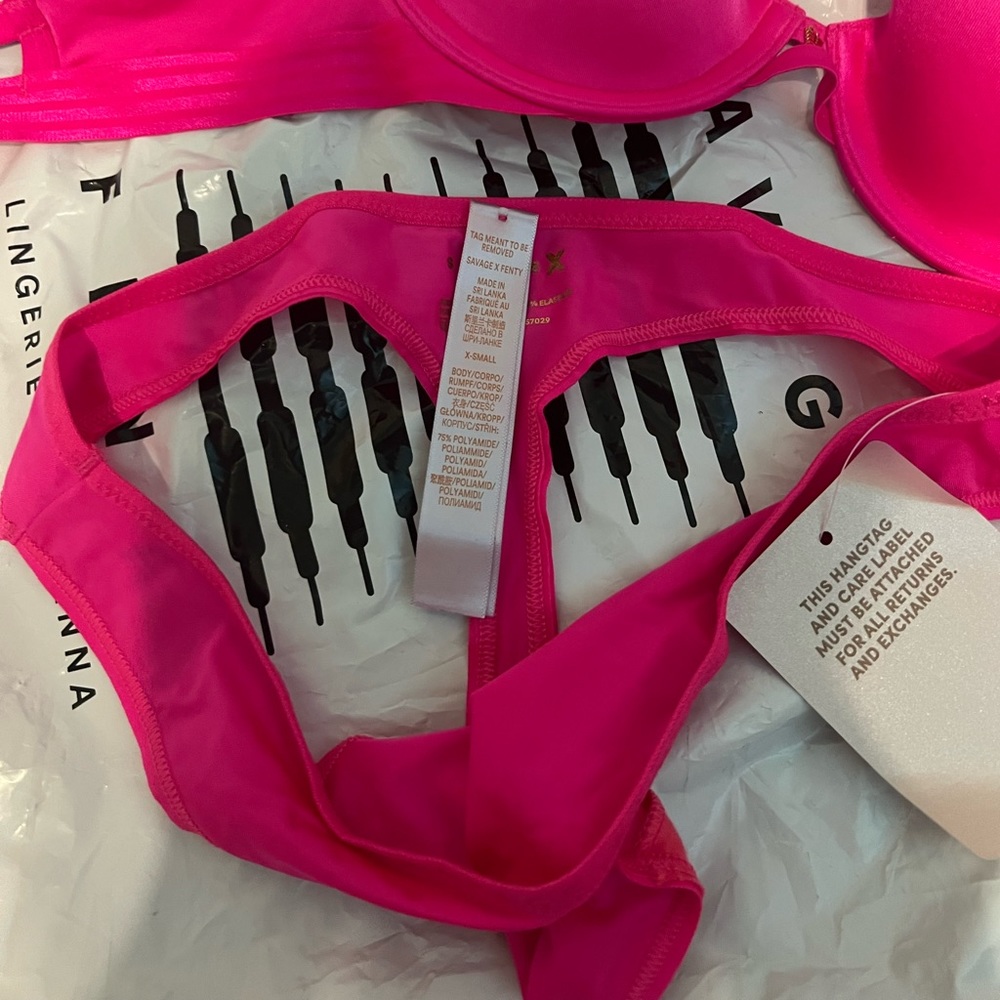 savage x fenty hot pink set